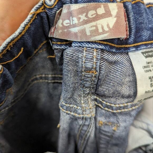 Levi's 550 Kids Relaxed Fit Jeans / 12 Reg - Picture 2 of 5